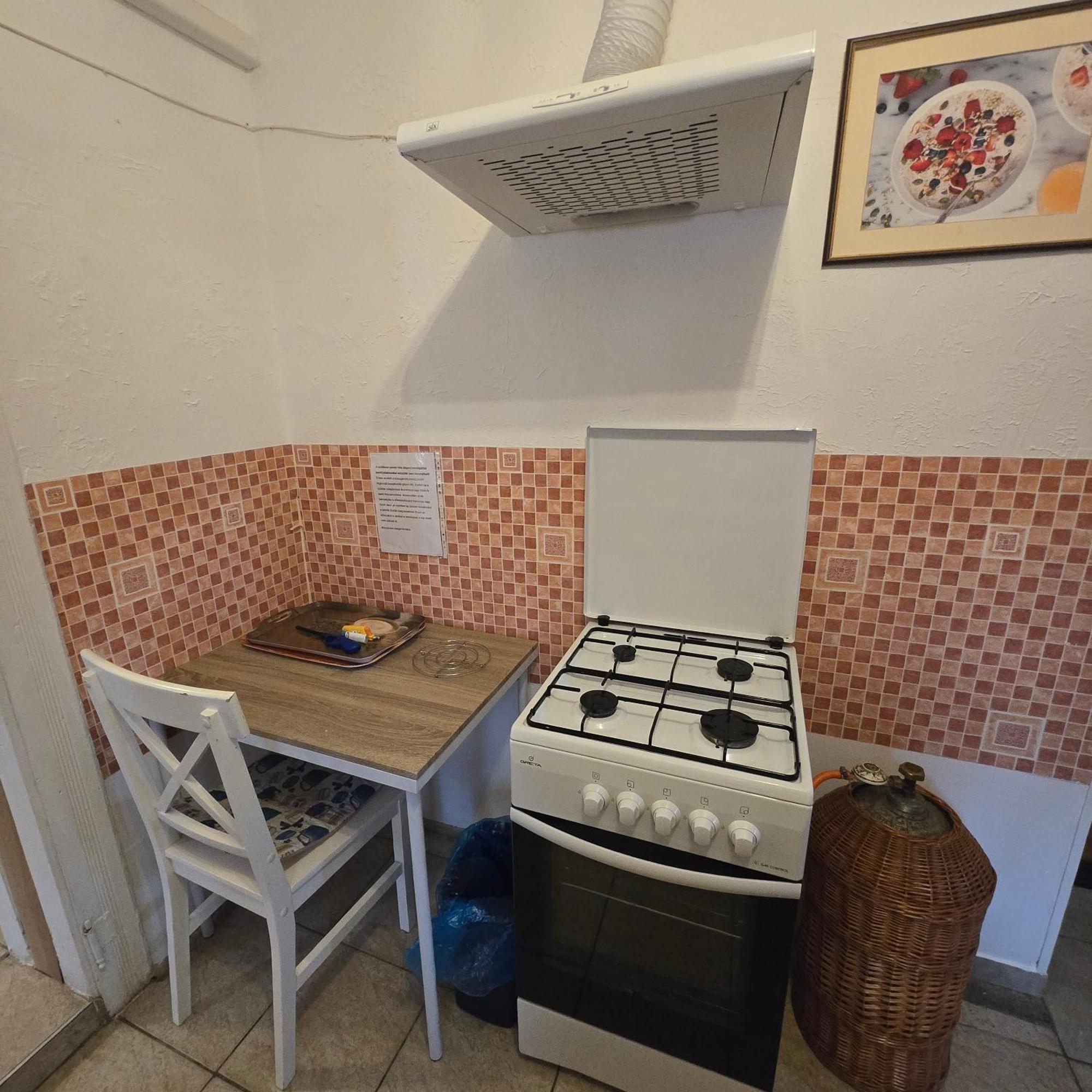Orsi Apartman / Vendeghaz Kecskemét Exteriér fotografie